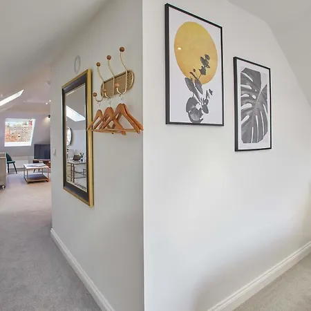 Host & - The Penthouse, Hudsons Yard House Apartment *