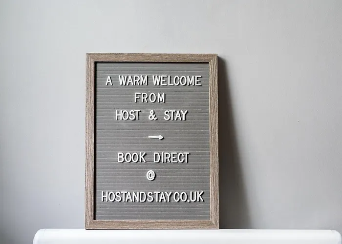 Host & - The Penthouse, Hudsons Yard House ウィットビー