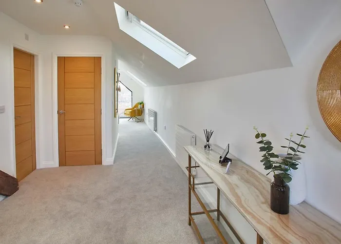 Host & - The Penthouse, Hudsons Yard House * ウィットビー