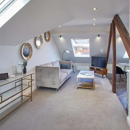 Apartamento Host & - The Penthouse, Hudsons Yard House Whitby